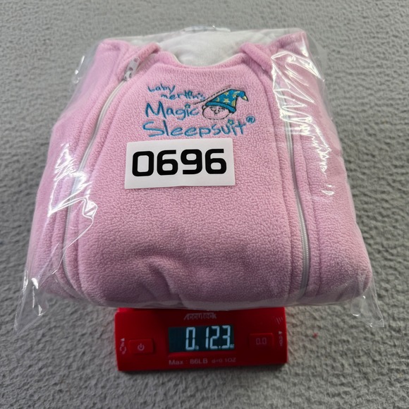 Baby Merlin's Magic Sleepsuit Pink Fleece Baby Infant Size Small 3-6 Months CUTE - Picture 10 of 10